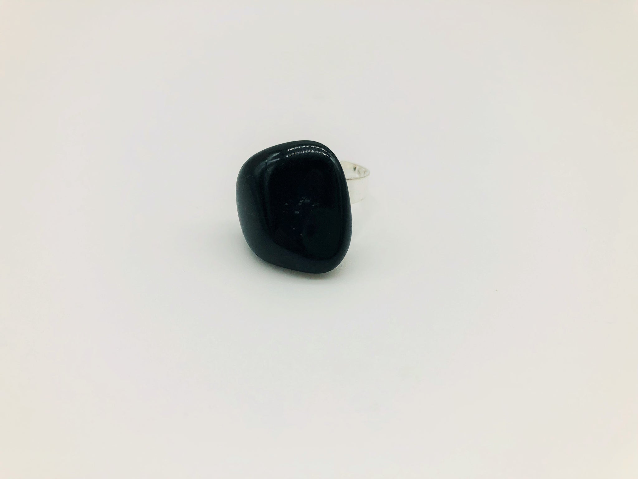 Black Onyx Holistic Healing ring for positivity & happiness and Protection & deflection from negative energy