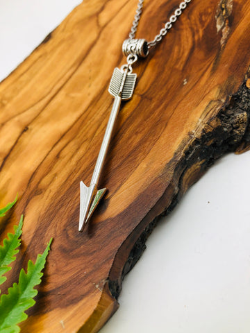 Long Arrow pendant