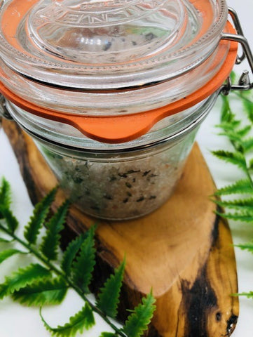 Make your own crystal & essential oil infused Himalayan Bath Salts